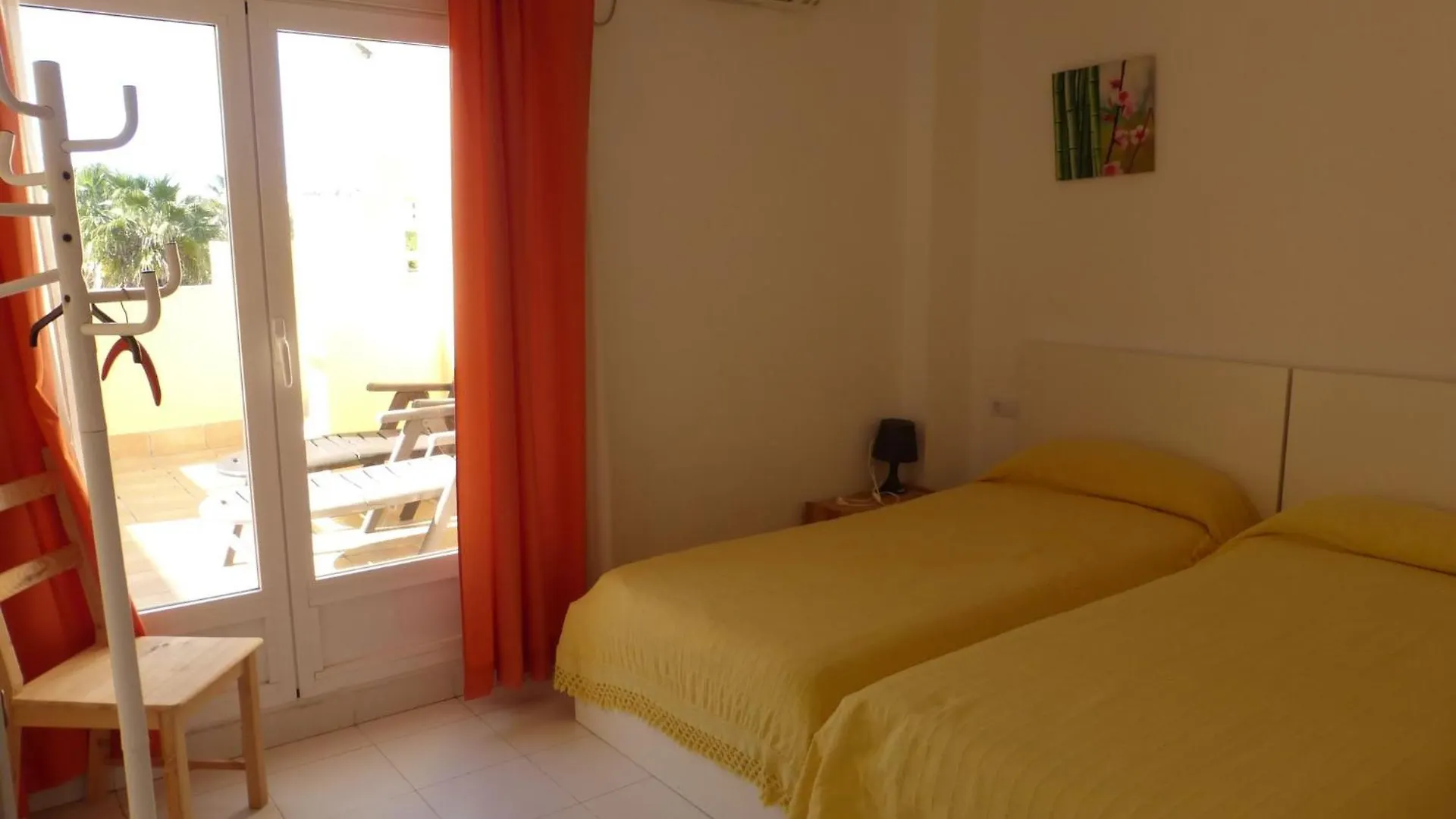 Beautiful 2 Bedroom, 2 Bathroom Apartment Roquetas de Mar Španělsko