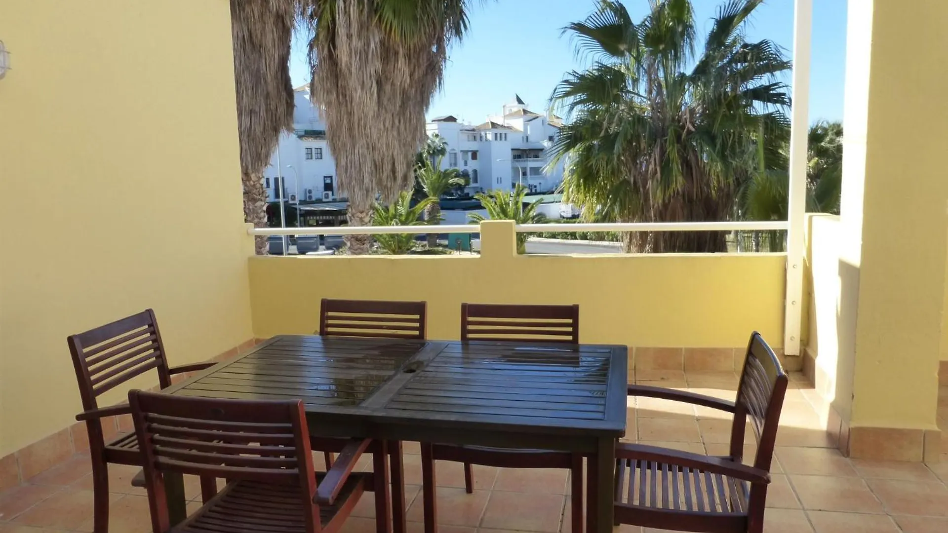 Beautiful 2 Bedroom, 2 Bathroom Apartment Roquetas de Mar Spain